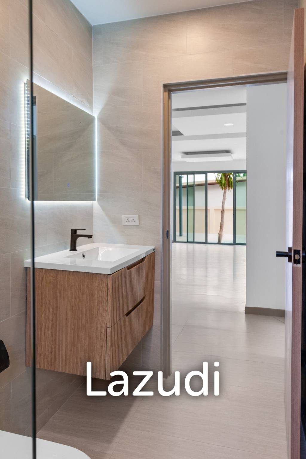 Fully Renovated 3-Bedroom  Pool Villa – Bang Rak / Bon Kai Road