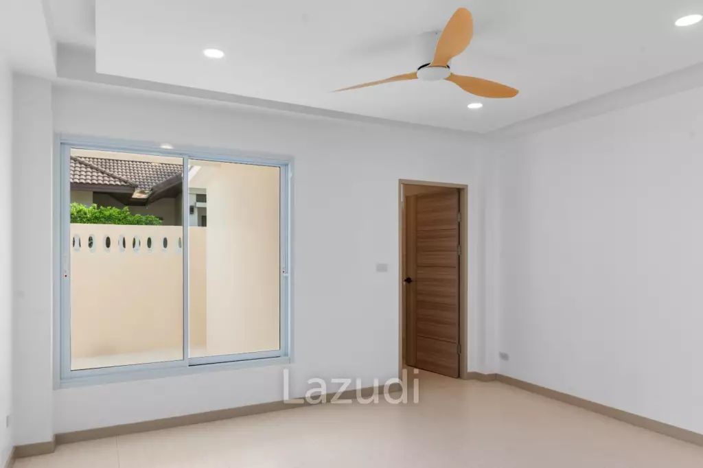 Fully Renovated 3-Bedroom  Pool Villa – Bang Rak / Bon Kai Road