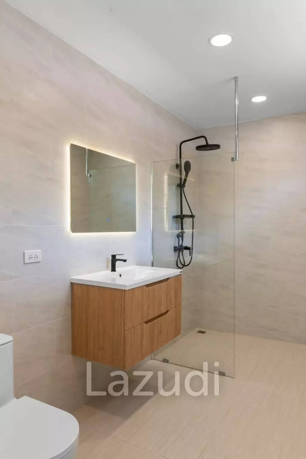 Fully Renovated 3-Bedroom  Pool Villa – Bang Rak / Bon Kai Road