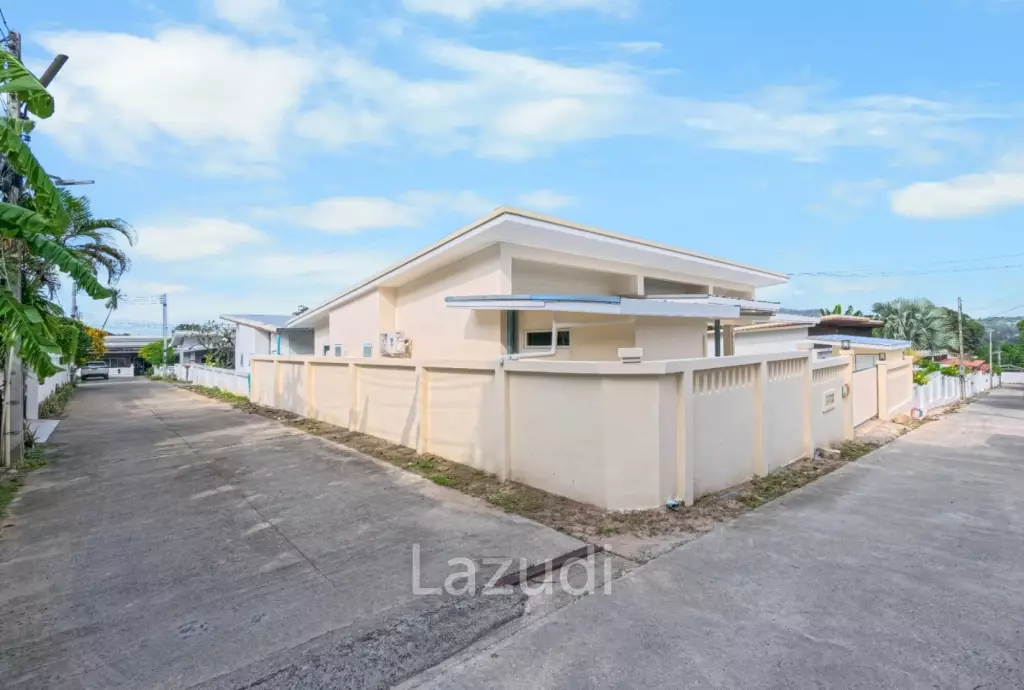 Fully Renovated 3-Bedroom  Pool Villa – Bang Rak / Bon Kai Road
