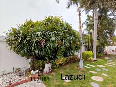 The Lees 3 - Fully Renovated 3-Bed Villa with Private Pool