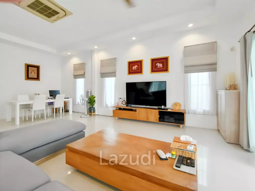 The Lees 3 - Fully Renovated 3-Bed Villa with Private Pool