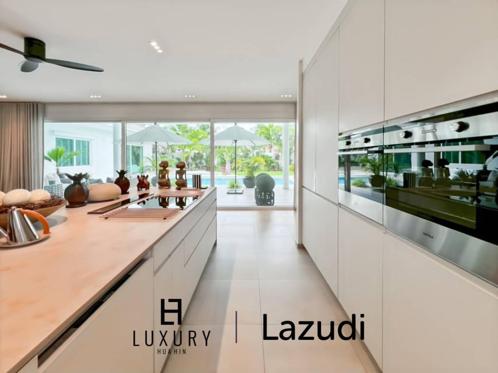 Palm Avenue - Exclusive 3 Bedroom Villa with Private Pool, Garden and BBQ