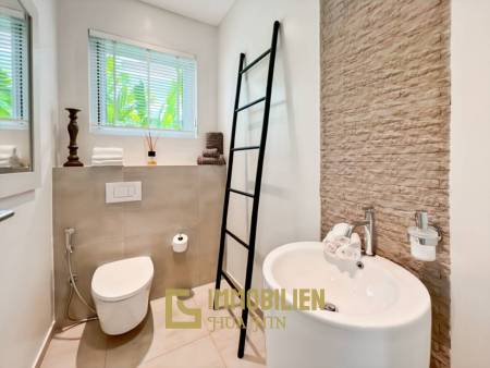 260 qm Wohnfläche / 618 qm Grundstück / Solaranlage mit Batterie