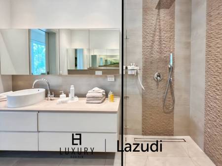 Palm Avenue - Exclusive 3 Bedroom Villa with Private Pool, Garden and BBQ