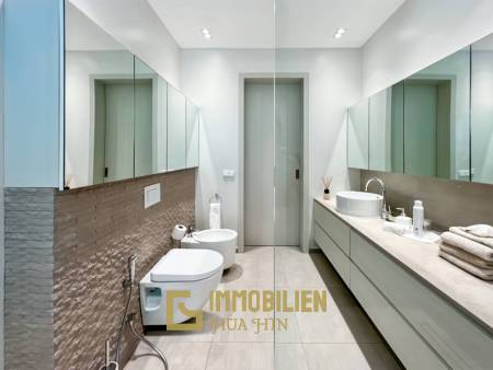 260 qm Wohnfläche / 618 qm Grundstück / Solaranlage mit Batterie