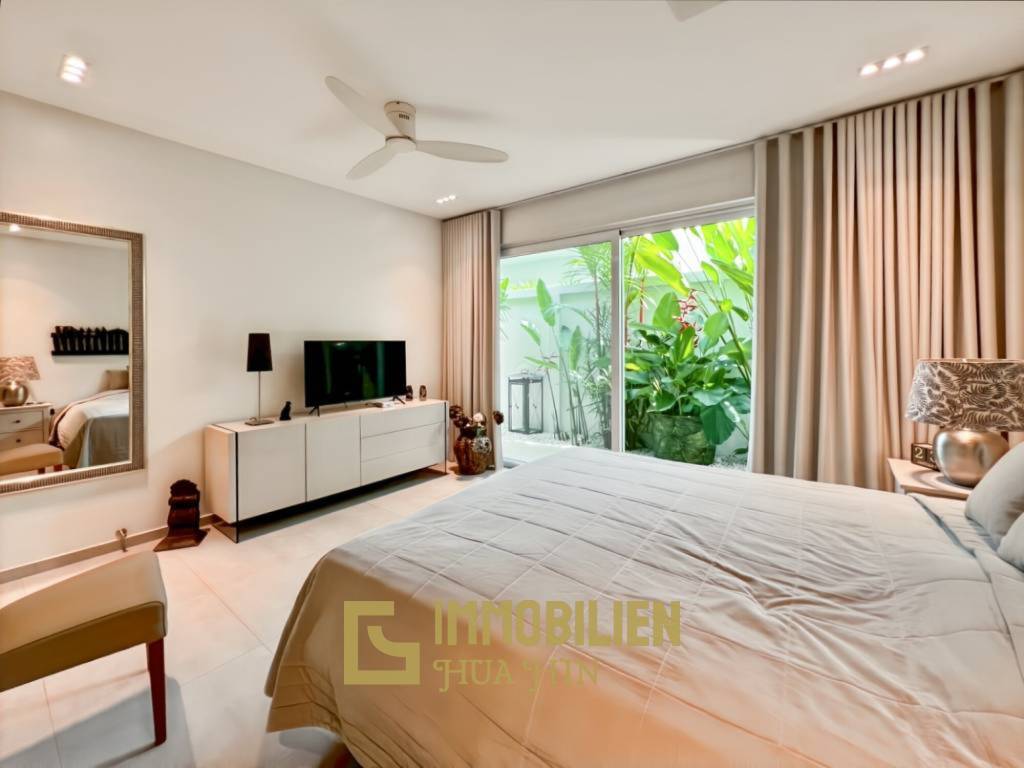 260 qm Wohnfläche / 618 qm Grundstück / Solaranlage mit Batterie