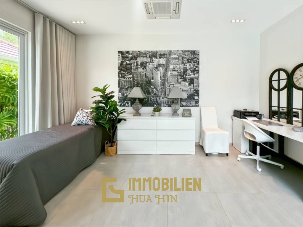 260 qm Wohnfläche / 618 qm Grundstück / Solaranlage mit Batterie