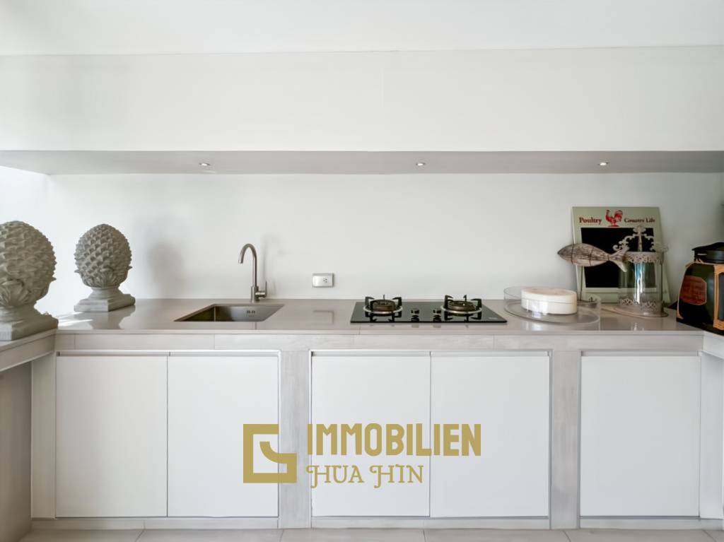 260 qm Wohnfläche / 618 qm Grundstück / Solaranlage mit Batterie