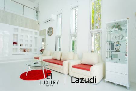 Modern 380 sqm pool villa in Thap Tai Hua Hin