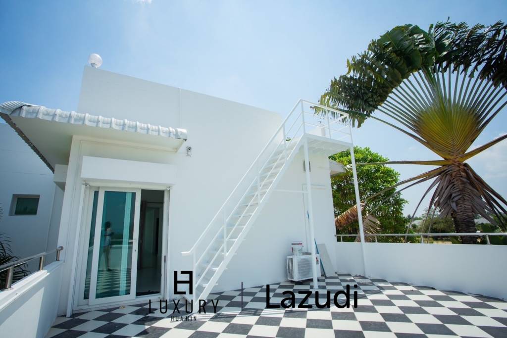 Modern 380 sqm pool villa in Thap Tai Hua Hin