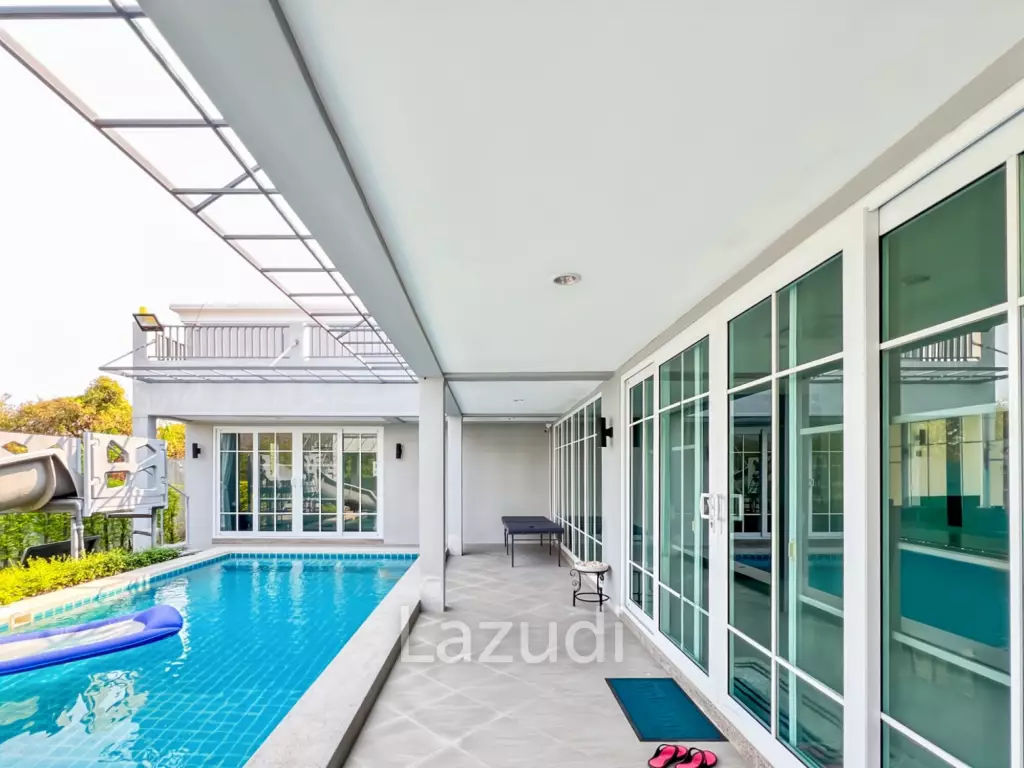 Modern 3-Bed Pool Villa 165 Sqm in Mountain View Cha-Am