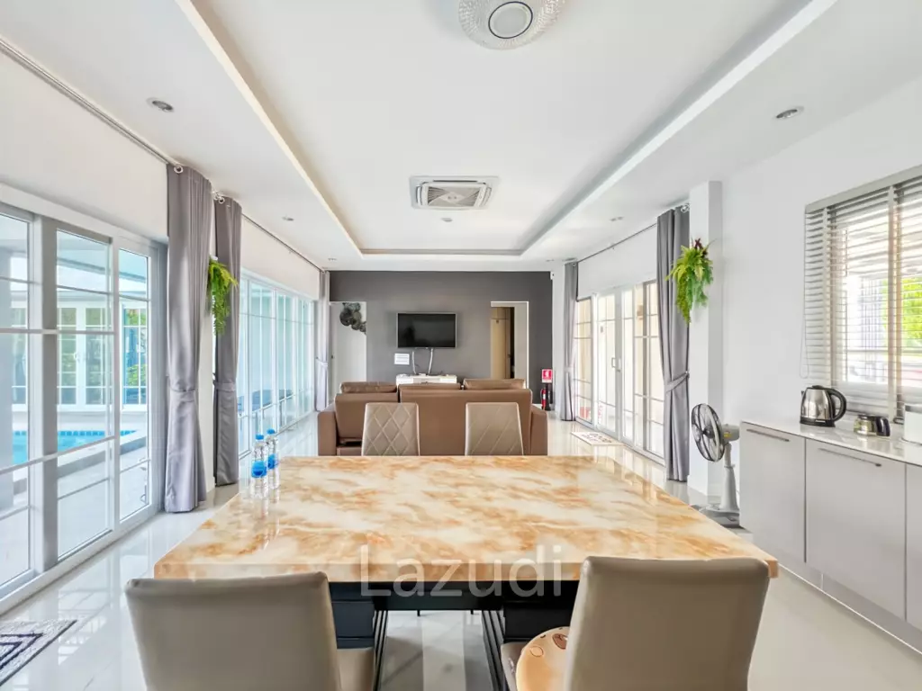 Modern 3-Bed Pool Villa 165 Sqm in Mountain View Cha-Am
