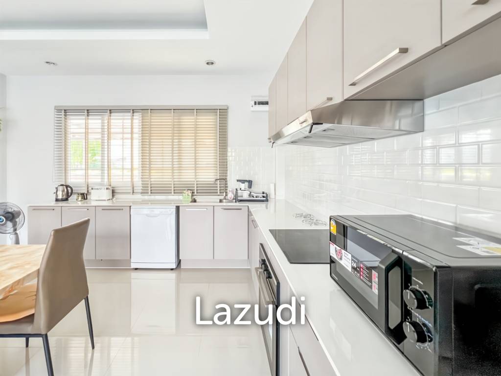 Modern 3-Bed Pool Villa 165 Sqm in Mountain View Cha-Am