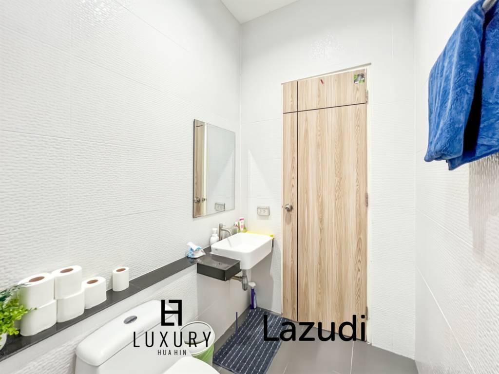 Modern 3-Bed Pool Villa 165 Sqm in Mountain View Cha-Am