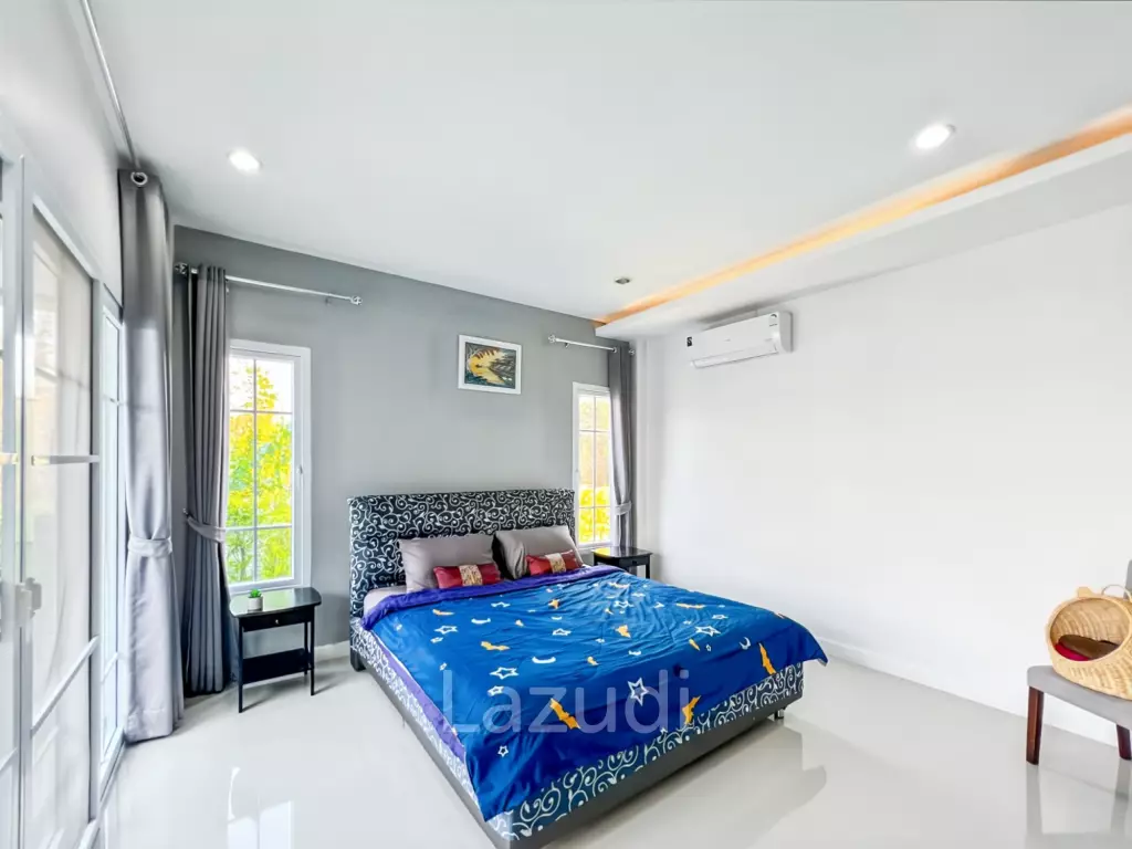 Modern 3-Bed Pool Villa 165 Sqm in Mountain View Cha-Am