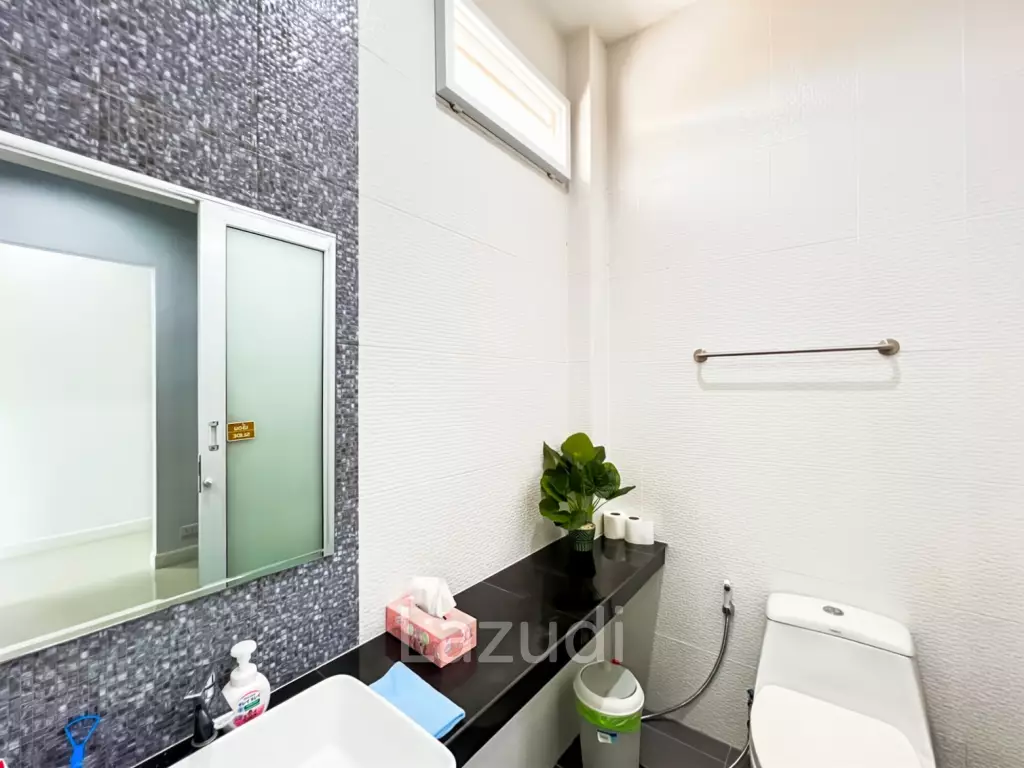 Modern 3-Bed Pool Villa 165 Sqm in Mountain View Cha-Am