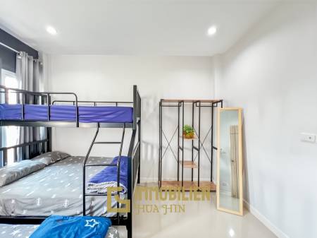 3 Schlafzimmer + 2 Bäder / privater Pool / komplett möbliert