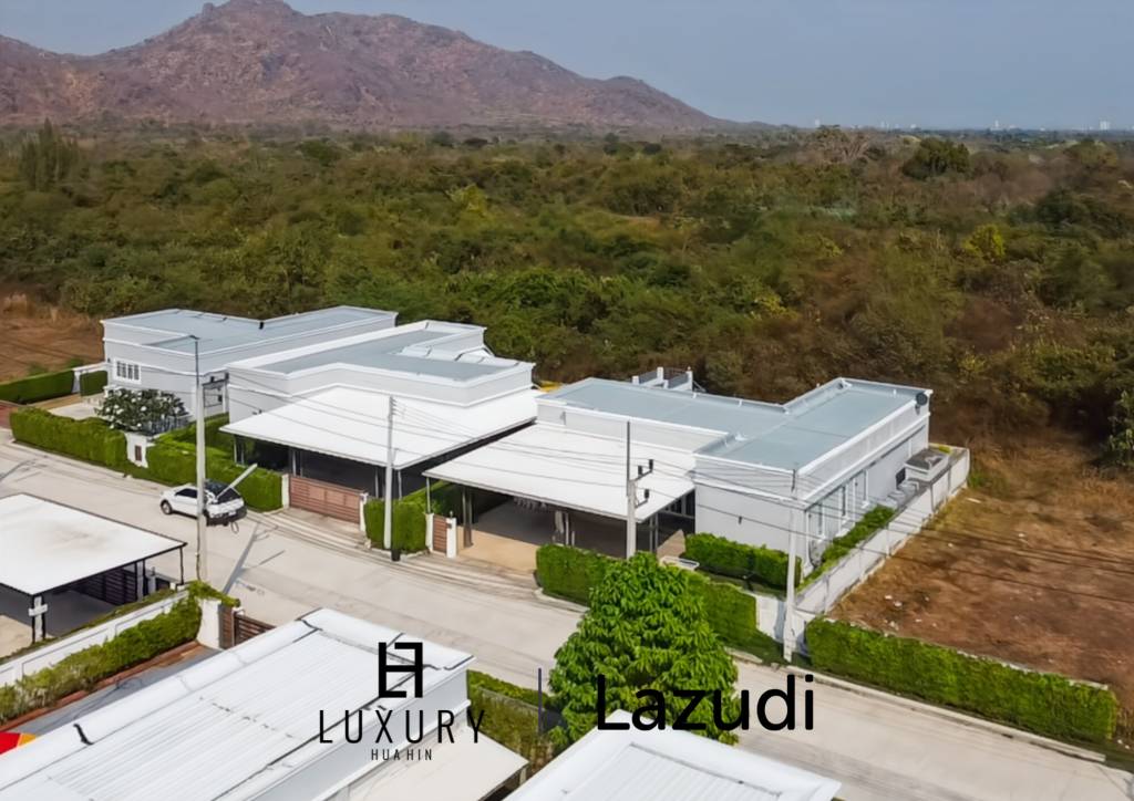 Modern 3-Bed Pool Villa 165 Sqm in Mountain View Cha-Am