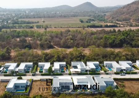 Modern 3-Bed Pool Villa 165 Sqm in Mountain View Cha-Am