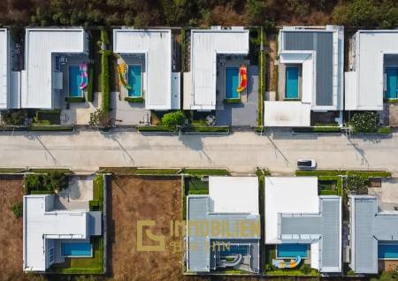 3 Schlafzimmer + 2 Bäder / privater Pool / komplett möbliert