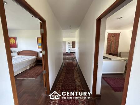 175 ตร.ม 3 เตียง 2 อาบน้ำ คอนโดมิเนียม For เช่า