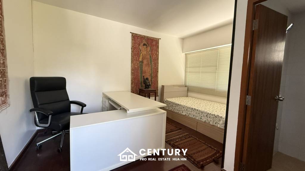 175 ตร.ม 3 เตียง 2 อาบน้ำ คอนโดมิเนียม For เช่า