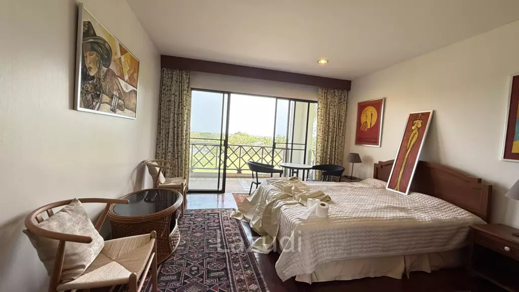PALM HILLS CONDO : 3 bed 175 sqm with golf course views