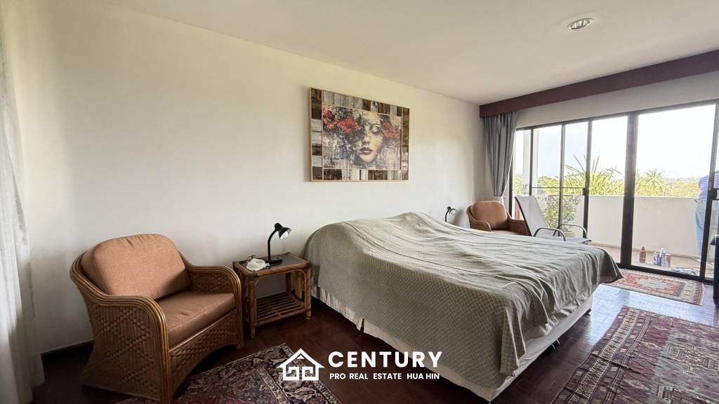 175 ตร.ม 3 เตียง 2 อาบน้ำ คอนโดมิเนียม For เช่า