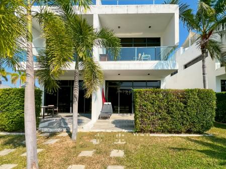 Studio-Eigentumswohnung / voll möbliert / 80 qm