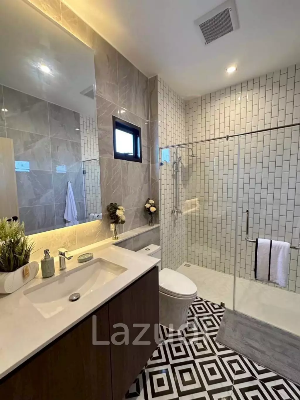 3 Bedroom 4 Bathroom 208 SQ.M. Celestial Villa Pattaya