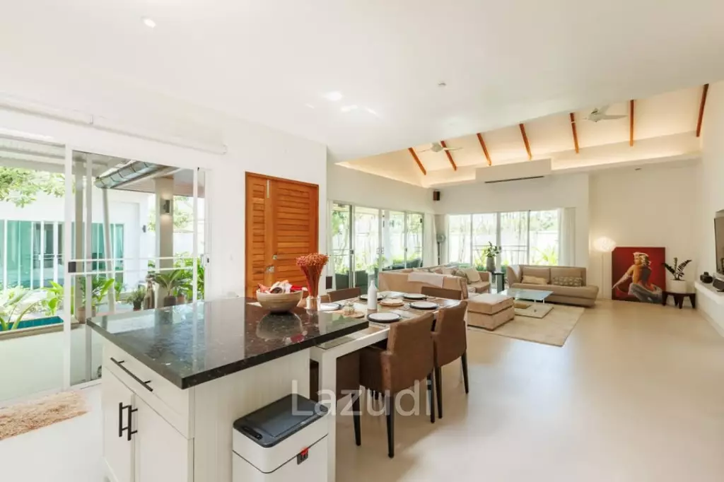 Pet-Friendly 3-Bedroom Pool Villa for Rent in Thalang