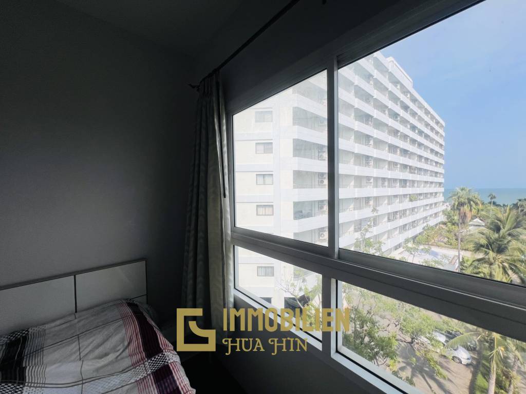 6. Stock / voll möbliert / Balkon