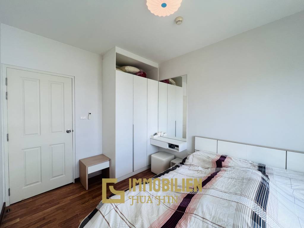 6. Stock / voll möbliert / Balkon