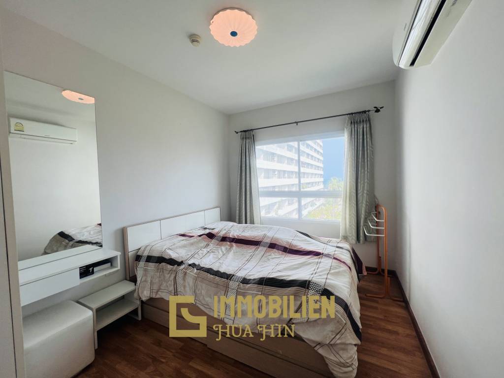 6. Stock / voll möbliert / Balkon