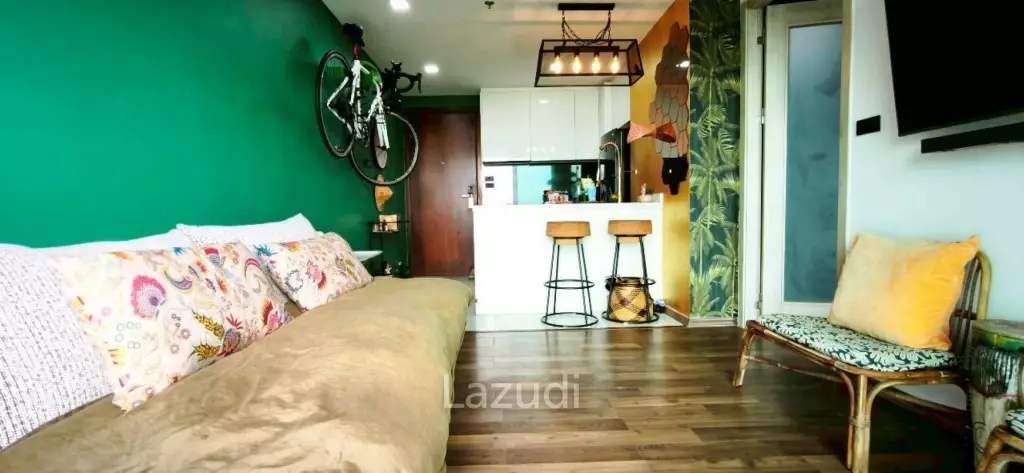 1 Bedroom 1 Bathroom 43 SQ.M. The Peak Towers