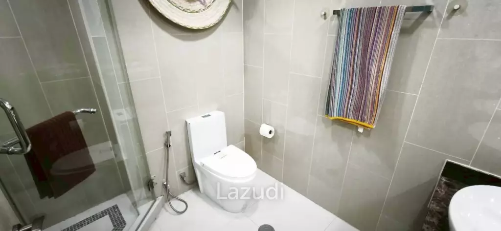 1 Bedroom 1 Bathroom 43 SQ.M. The Peak Towers