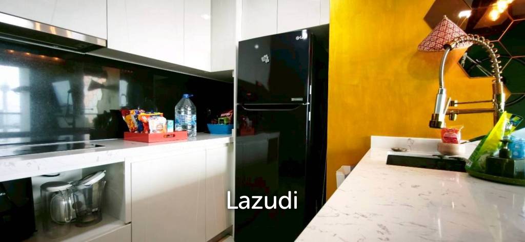 1 Bedroom 1 Bathroom 43 SQ.M. The Peak Towers