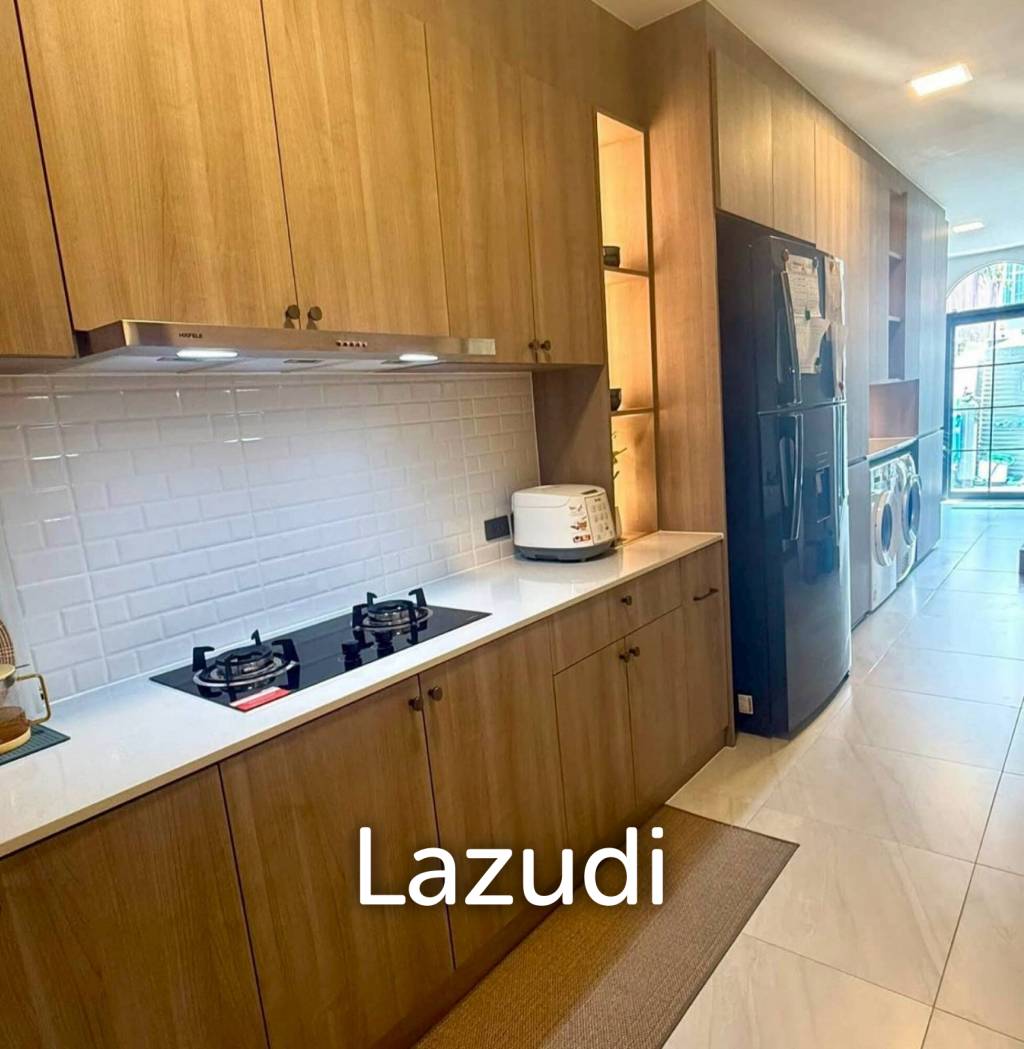 4 Bedroom 4 Bathroom 250 SQ.M. T.W. Garden Hill