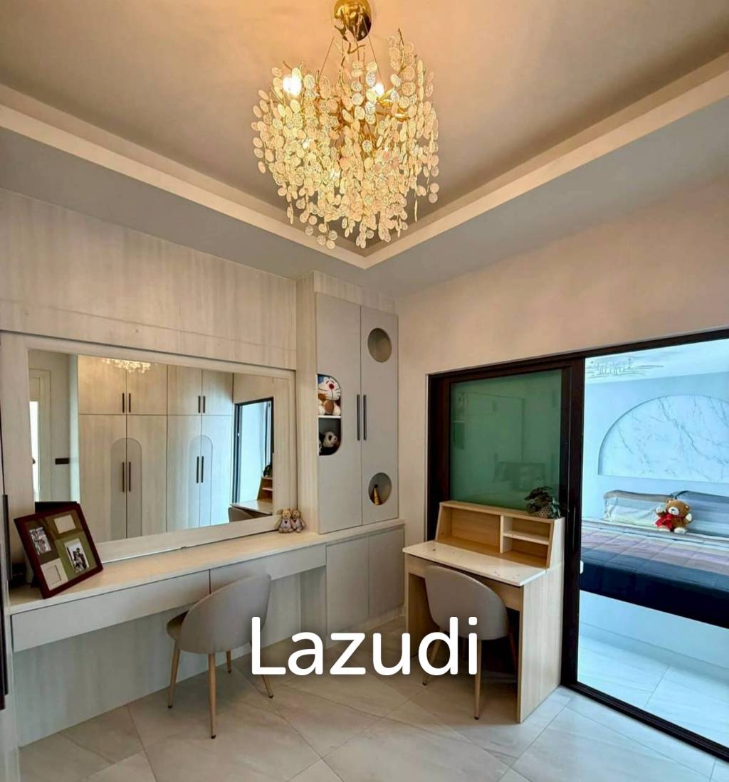 4 Bedroom 4 Bathroom 250 SQ.M. T.W. Garden Hill