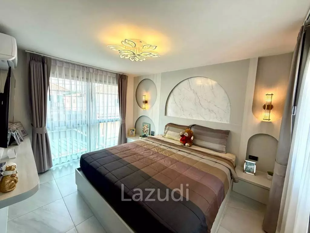 4 Bedroom 4 Bathroom 250 SQ.M. T.W. Garden Hill