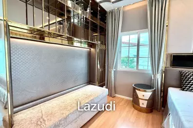 264 sqm Modern 3 Bedroom Detached House in Khlong Kum Bangkok
