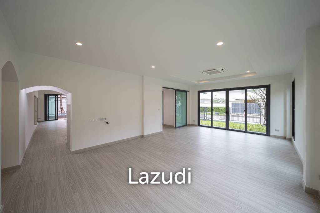 Spacious 5-Bedroom Pool Villa Just 50m to the Beach