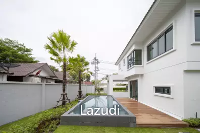 Spacious 5-Bedroom Pool Villa Just 50m to the Beach