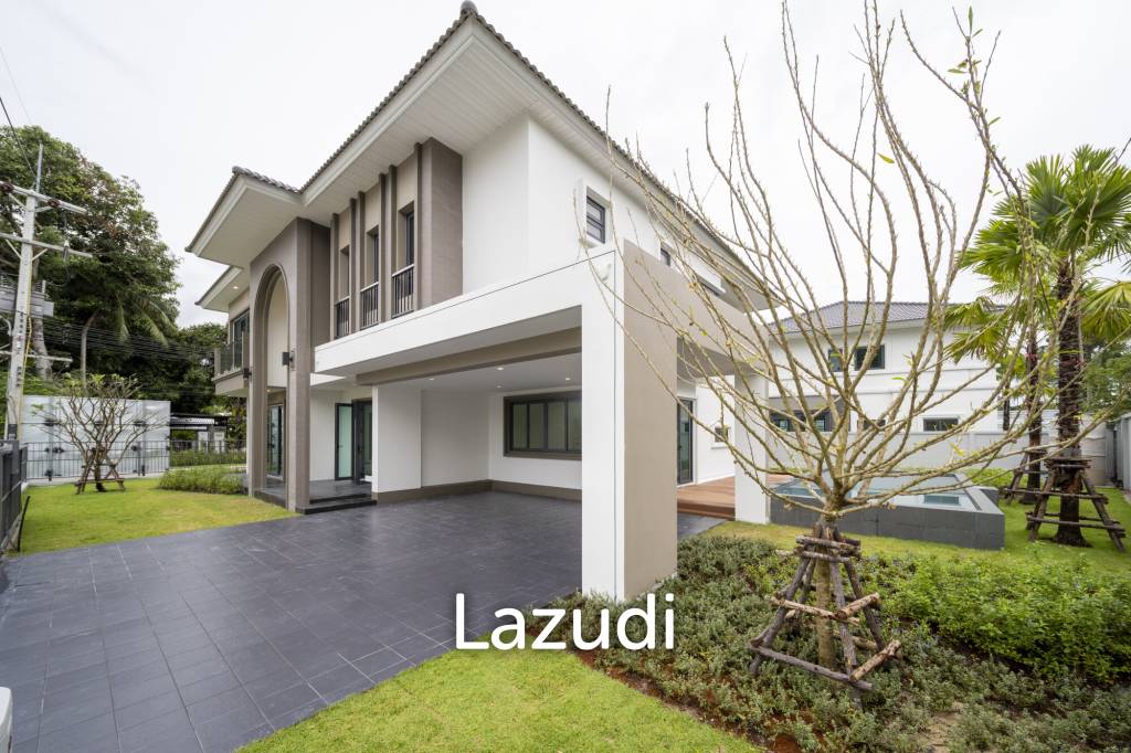 Spacious 5-Bedroom Pool Villa Just 50m to the Beach