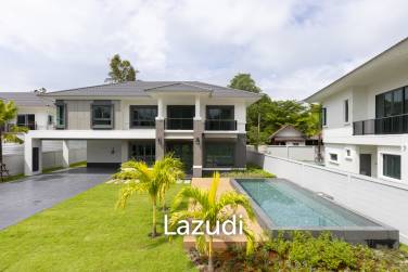 Spacious 4-Bedroom Pool Villa Just 50m to the Beach