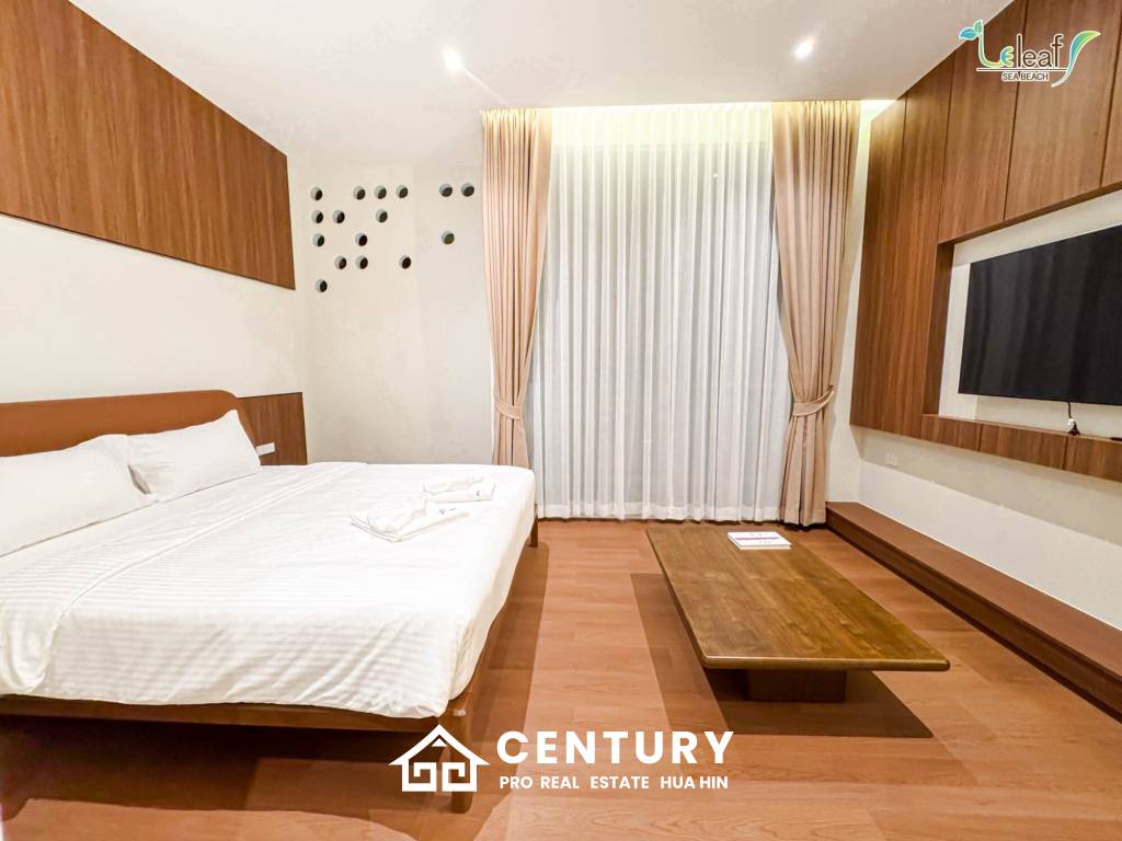 350 sqm modern pool villa in Pak Nam Pran Leleaf Sea Beach project