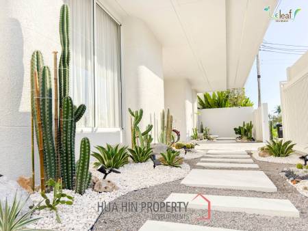 350 sqm modern pool villa in Pak Nam Pran Leleaf Sea Beach project