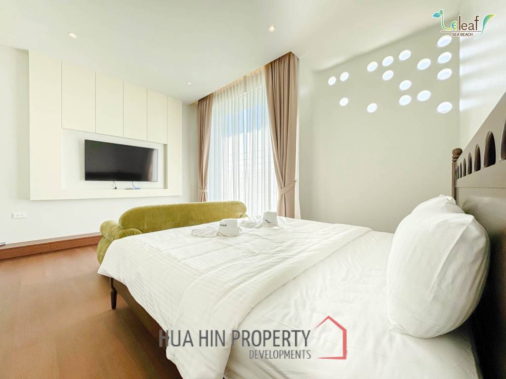 350 sqm modern pool villa in Pak Nam Pran Leleaf Sea Beach project