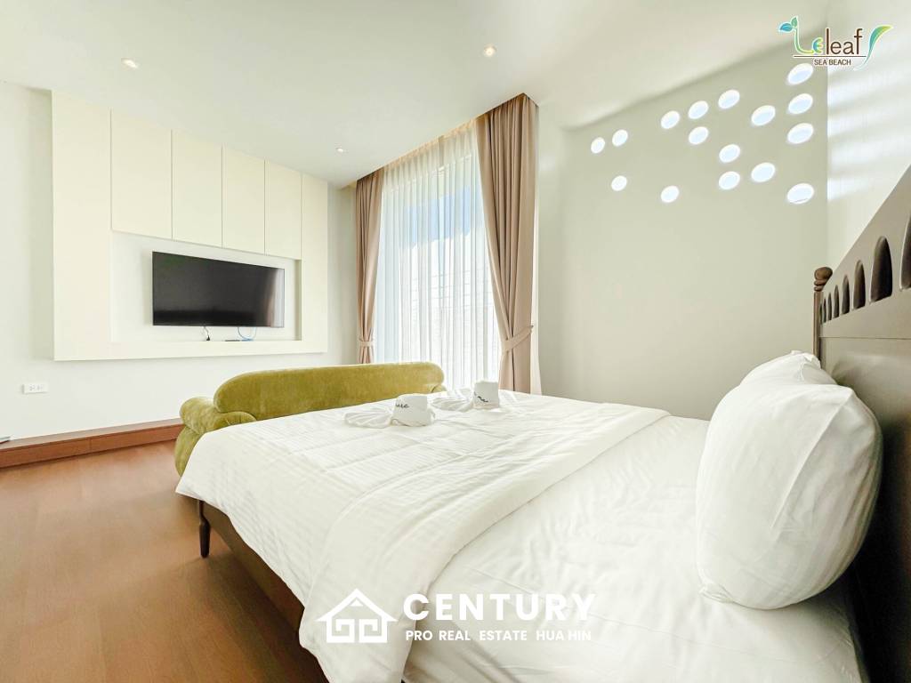 350 sqm modern pool villa in Pak Nam Pran Leleaf Sea Beach project